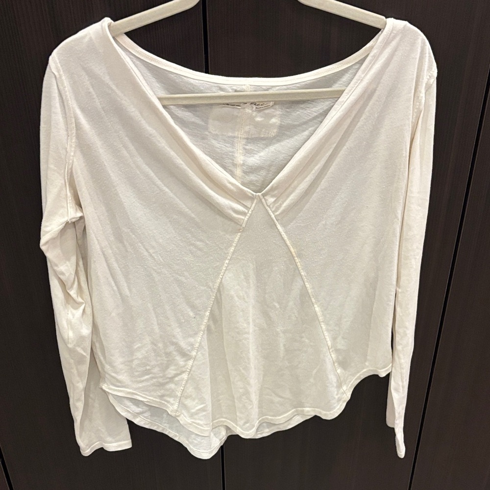 We The Free Cream Long Sleeve V-Neck Top